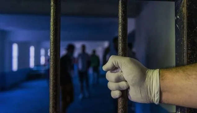 Σωφρονιστικός υπάλληλος και κρατούμενος διακινούσαν ναρκωτικά μέσα στις φυλακές νέων του Αυλώνα