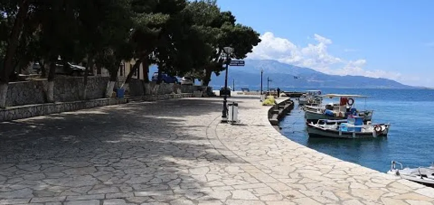 Μοναστηράκι Φωκίδας - Ένα γαλήνιο και ήσυχο χωριό που ακόμα δεν έχει πολυανακαλυφθεί!