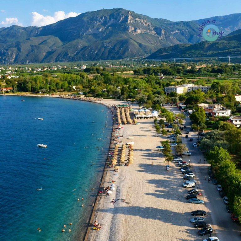Αιγιάλεια: Η όμορφη παραλία των Νικολέϊκων – Τι θα βρείτε