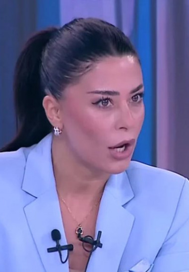 Λατινοπούλου: Για 45 λεπτά δεχόμουν χυδαία επίθεση από τους γύφτους στην Τήνο, η μητέρα μου τρομοκρατήθηκε