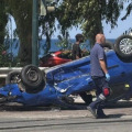 Πάτρα – ΤΩΡΑ: “Η Παναγιά τον έσωσε” – “Τούμπα” ΙΧ στην Ακτή Δυμαίων