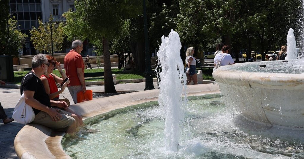 Συνεχίζεται και σήμερα ο καύσωνας – Έρχονται 40άρια και ισχυροί άνεμοι το Σαββατοκύριακο