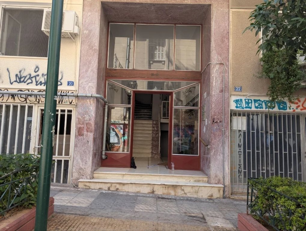 Κυψέλη: Σεξουαλικά βοηθήματα, ναρκωτικά & κάμερες βρέθηκαν στο διαμέρισμα της φρίκης – Ανατριχιαστικά ευρήματα