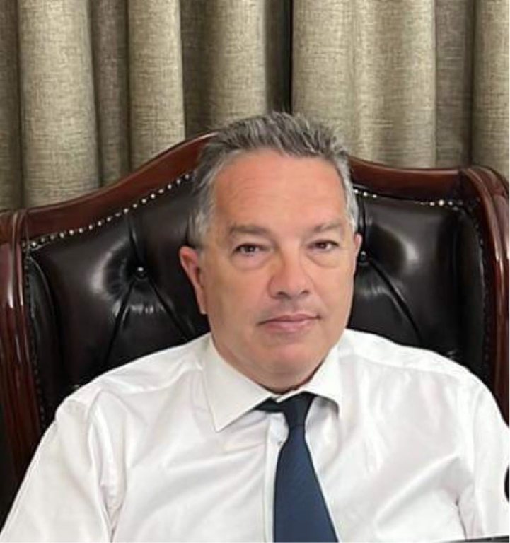 Κωνσταντίνος Σβόλης: «Αν ήμουν Δήμαρχος, θα συνεννοούμουν καλύτερα» – Κριτική για τα έργα (Ηχητικό)