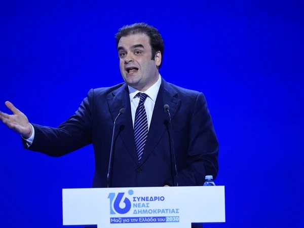 Κυρ. Πιερρακάκης: Τα μέτρα «ακούν» την κοινωνία - Μεταρρύθμιση ο «κουμπαράς»