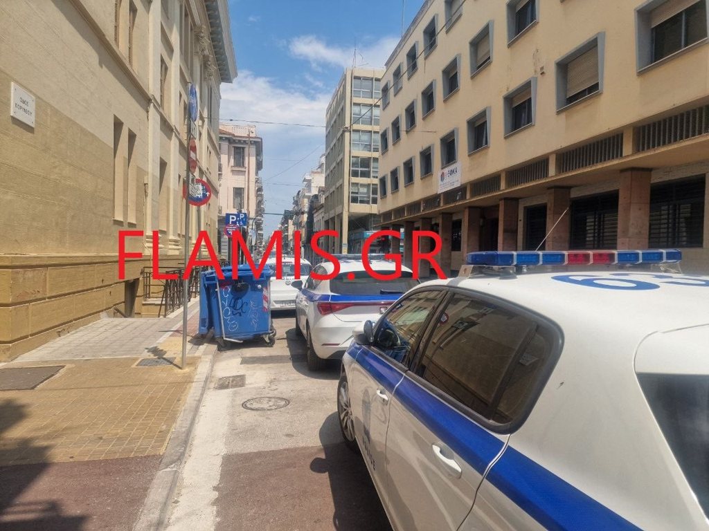 Μηνυτήρια αναφορά κατά 4 επιχειρηµατιών» από στέλεχος της ΕΥΠ Πάτρας «για κατασκοπία και σειρά κακουργηµάτων»