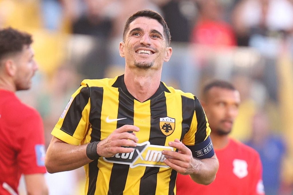 ΑΕΚ – Πανσερραϊκός 8-1: Με σόου Μάνταλου και έξι διαφορετικούς σκόρερ, η Ένωση σταμάτησε στα οκτώ κόντρα στην ομάδα των Σερρών