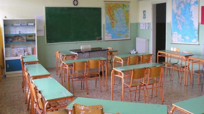 Υπουργείο Παιδείας: Έρευνα για τις συνθήκες θανάτου του 17χρονου – Στο σχολείο ψυχολόγος και κοινωνικός λειτουργός