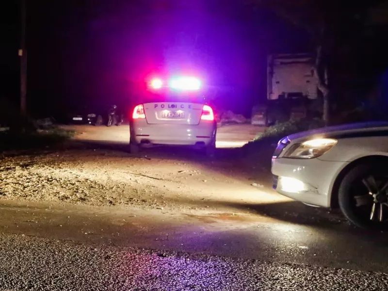 Συναγερμός στην ΕΛ.ΑΣ. τη νύχτα: Δύο άτομα έβγαλαν μαχαίρι στην Κ. Αχαϊα