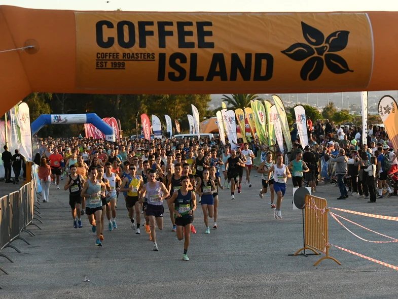 Η Coffee Island Χρυσός Χορηγός στον 5ο Νυχτερινό Ημιμαραθώνιο Πάτρας 2026 «Φάνης Τσιμιγκάτος»