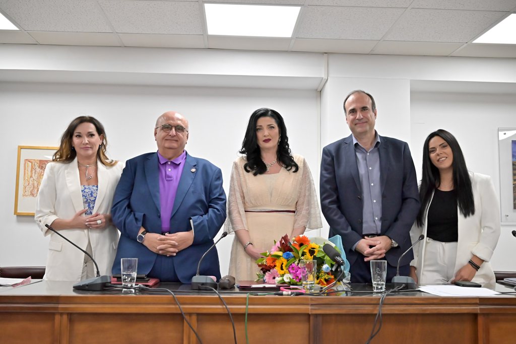 Παρουσίαση του βιβλίου της Πηνελόπης Λαμπούση «Αλφαβητικές Πολιτείες»