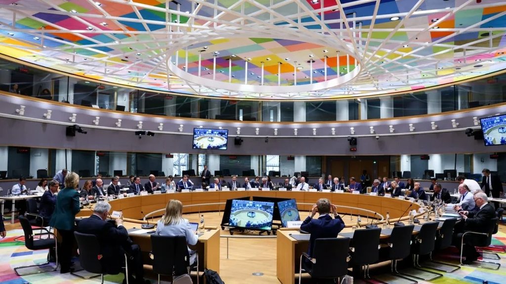Eurogroup: Θετική αξιολόγηση για τη δημοσιονομική ευελιξία Ελλάδας και Ιταλίας – Αναμένεται η έγκριση του Συμβουλίου
