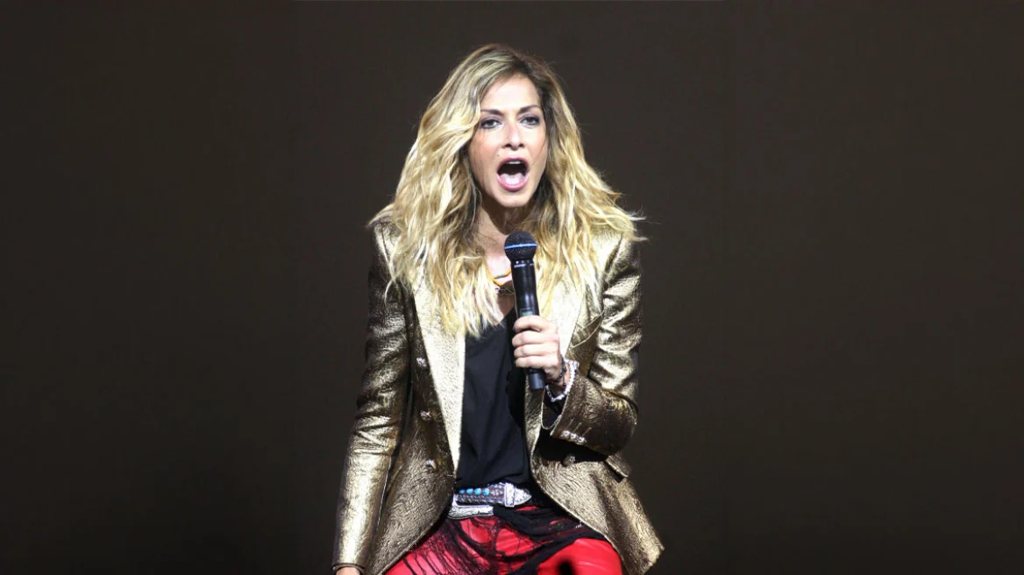 Τα τραγούδια που δεν έγραψε ο Καρβέλας στη Βίσση: Οι σπουδαίες συνεργασίες, οι επιτυχίες των πρώτων χρόνων και τα μεγάλα σουξέ