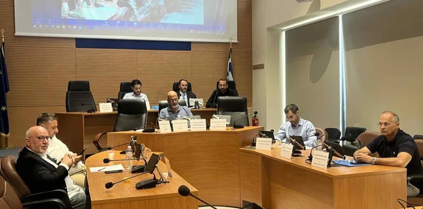 Δ. Ελλάδα: Φθηνό εισιτήριο για χιλιάδες φοιτητές – Επιδότηση 3 εκατ. ευρώ από την Περιφέρεια