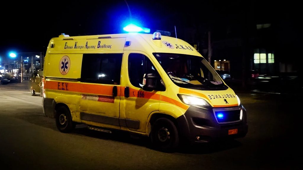 Πάτρα: Στο νοσοκομείο 23χρονος που έπεσε από μπαλκόνι – Δεύτερο περιστατικό μέσα σε λίγες ώρες