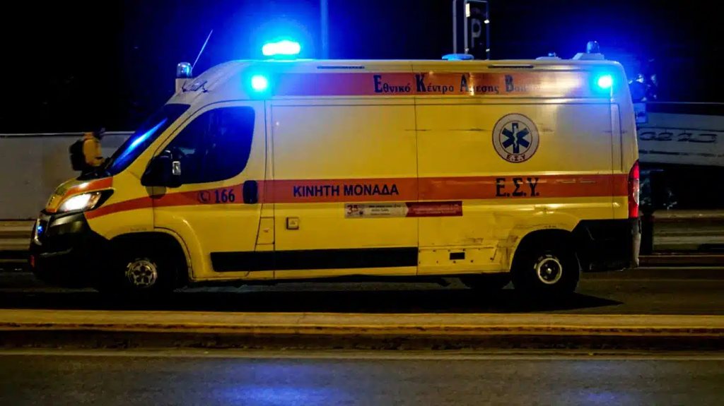 Μοτοσικλέτα έπεσε σε γκρεμό 20 μέτρων – Σοβαρά τραυματισμένος ο 24χρονος οδηγός