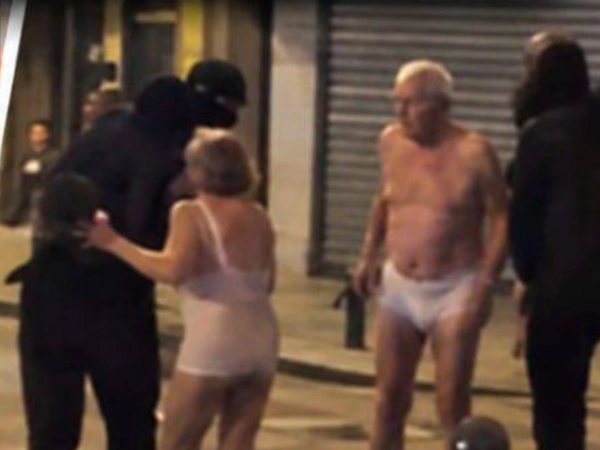 Γαλλία: Η ιστορία πίσω από τη φωτογραφία του ηλικιωμένου ζευγαριού που έγινε viral