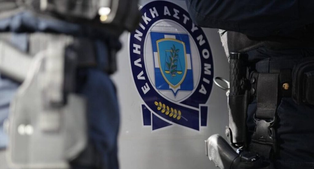 Επίθεση με οπαδικά κίνητρα στο Αιγάλεω – Τέσσερις οι τραυματίες δέχθηκαν επίθεση από 40 άτομα