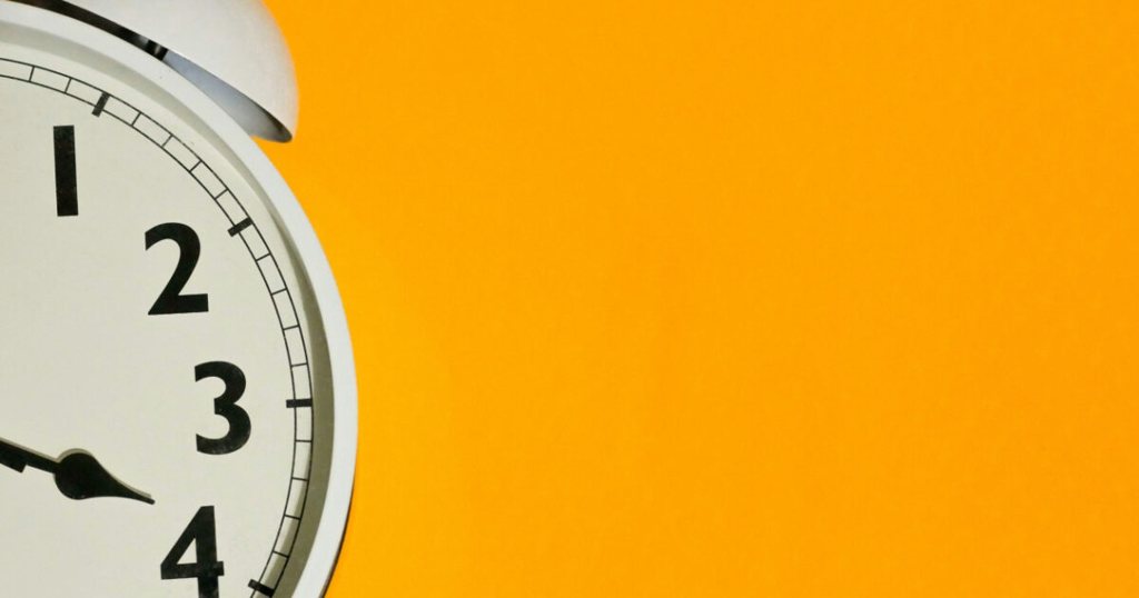 Αλλαγή ώρας: Απόψε στις 04:00 γυρνάμε τα ρολόγια πίσω - Κερδίζουμε μια ώρα ύπνου