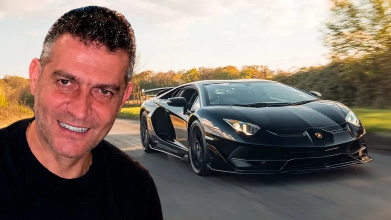 Όταν ο Mr. «Χωριάτικο» έτρεχε με 216χλμ. στη Λεωφόρο Βουλιαγμένης