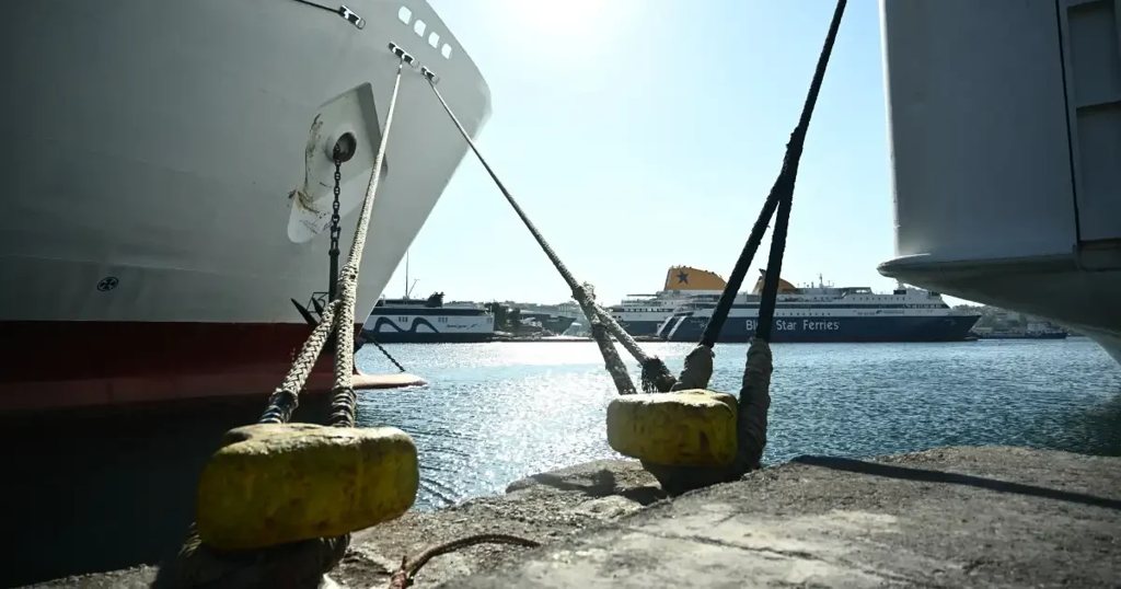 Χωρίς ακτοπλοϊκά δρομολόγια σήμερα τα μεγάλα λιμάνια της χώρας λόγω 24ωρης απεργίας – Στήριξη από τη Δημοτική Αρχή Πάτρας
