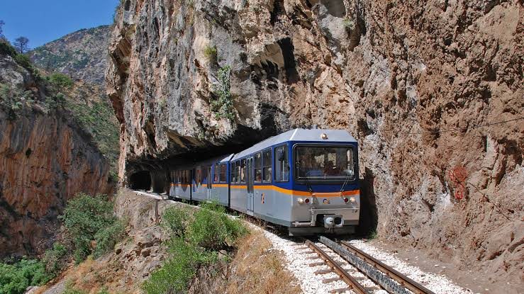 Κρίσιμη συνάντηση στο υπουργείο Υποδομών για την επαναλειτουργία του Οδοντωτού